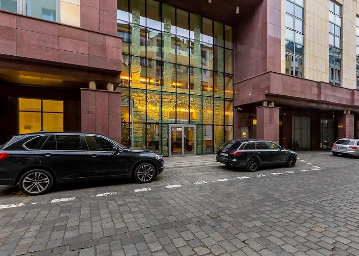 Just In Center Apartment *